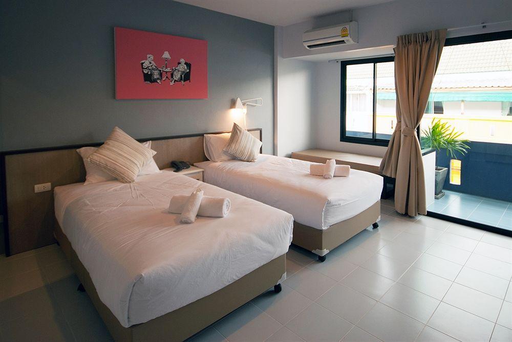 Hotel Chalong Sea Breeze Exterior foto