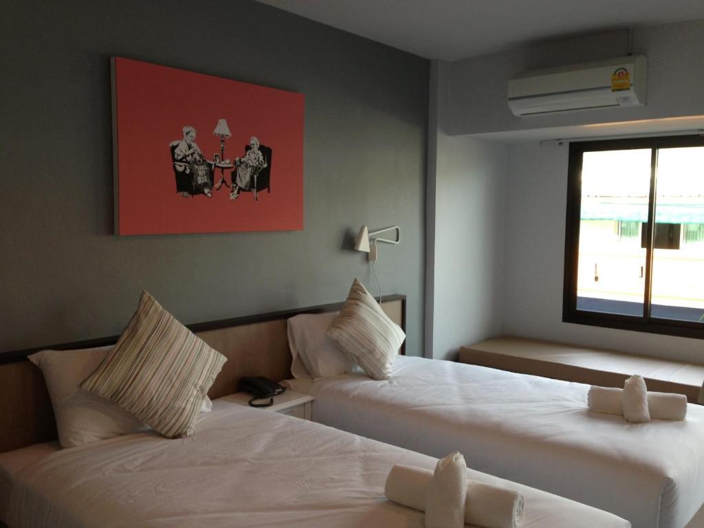 Hotel Chalong Sea Breeze Exterior foto